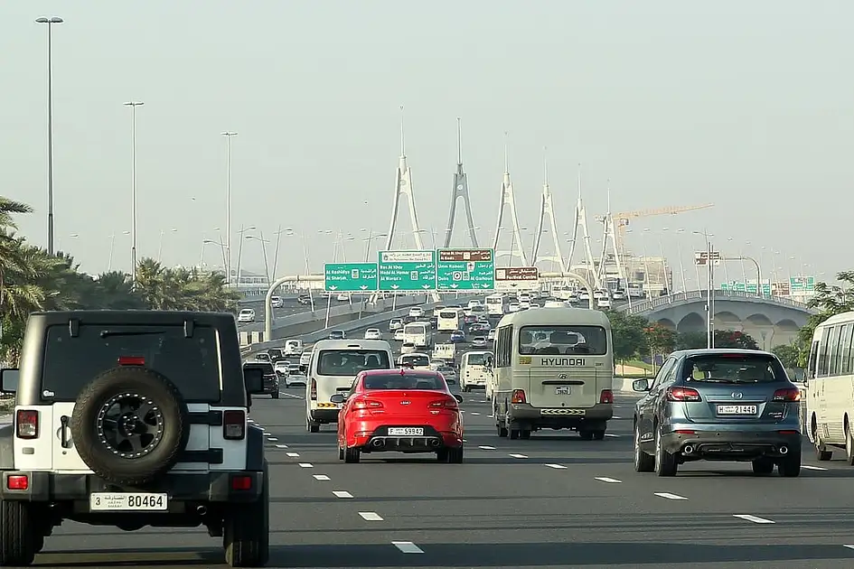 Dh3.000 für Benzin, 4 Stunden auf der Straße: Warum diese RAK-Einwohner täglich nach Dubai pendeln Dh3.000 für Benzin, 4 Stunden auf der Straße: Warum diese RAK-Einwohner täglich nach Dubai pendeln