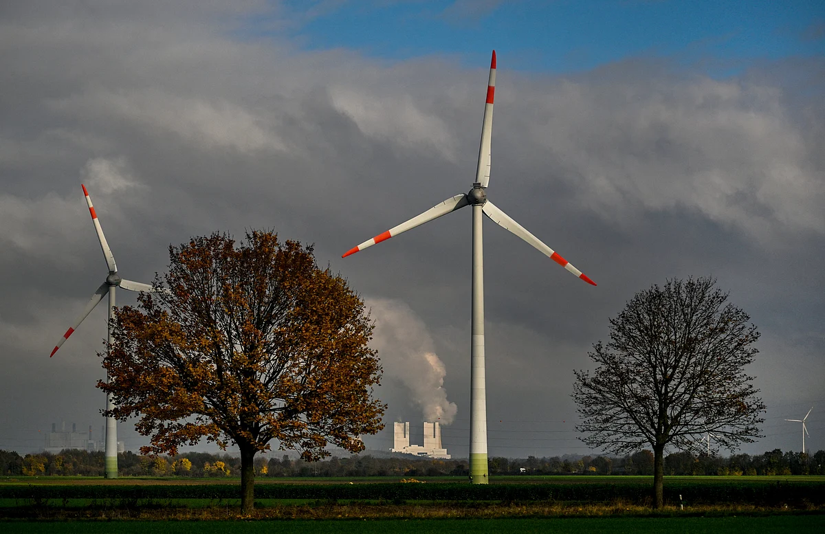 German energy giant RWE signs new gas deal as Merz visits UAE