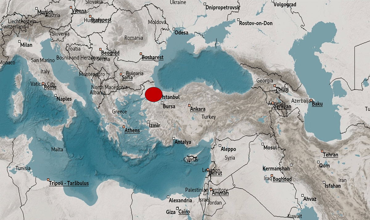 Strong earthquake shakes turkeys istanbul
