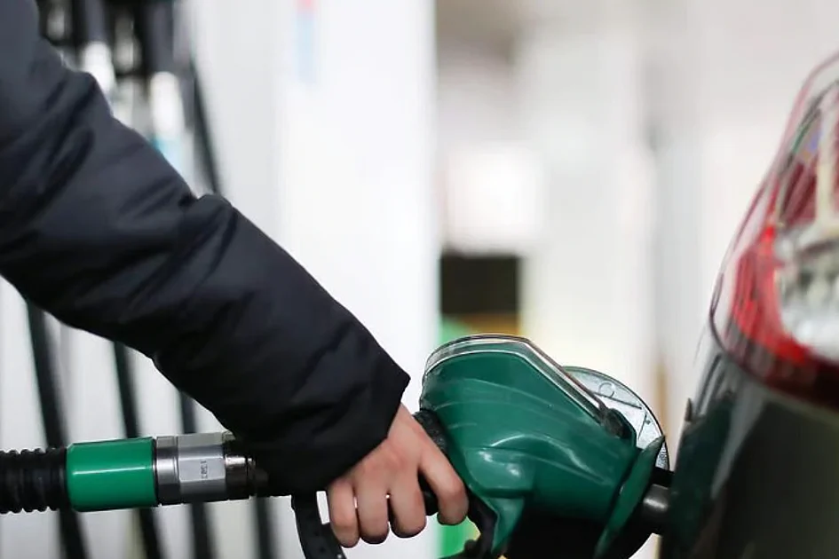 VAE petrol, diesel prices for May 2025 announced VAE petrol, diesel prices for May 2025 announced