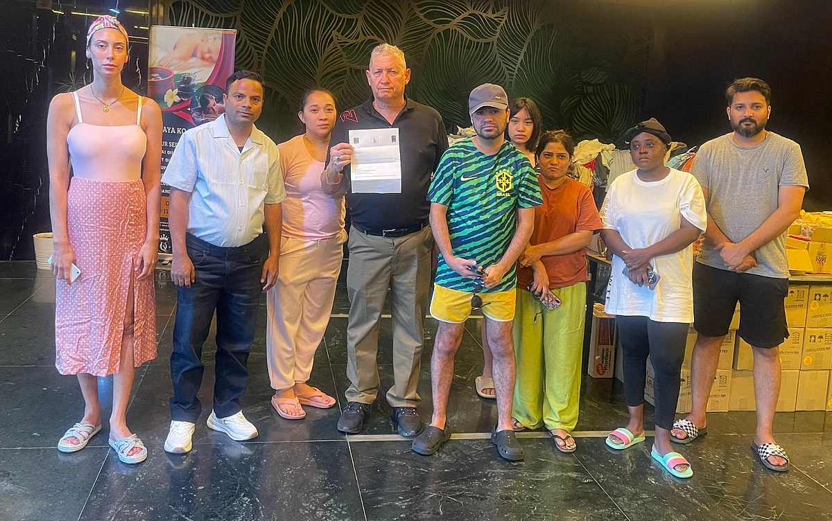 'No need to leave': Dubai Marina fire victims to continue at shelters ...