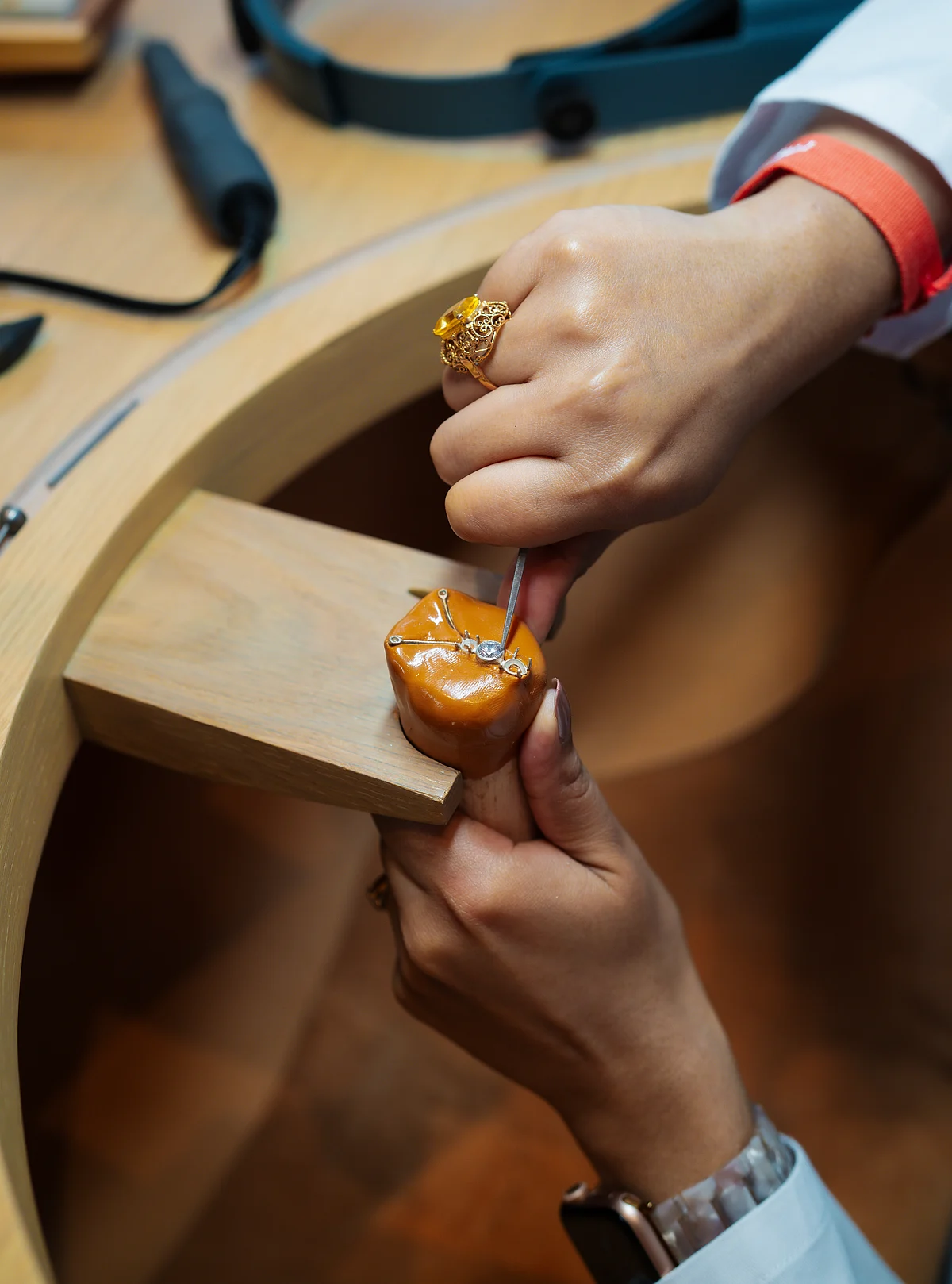 Why are luxury European jewellery brands flocking to Dubai?
