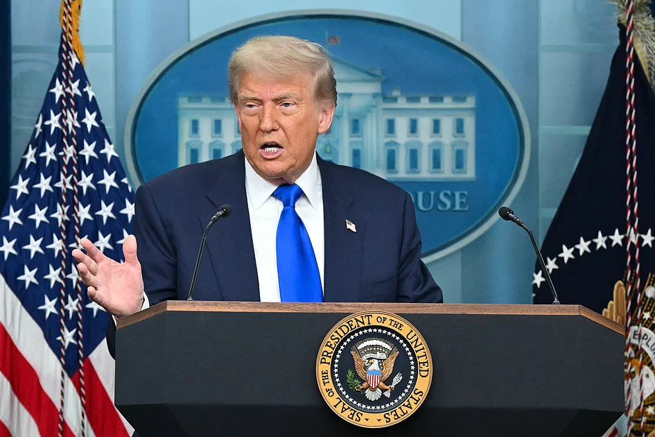 Trump threatens 200% tariffs on some French goods to push Macron to join ...