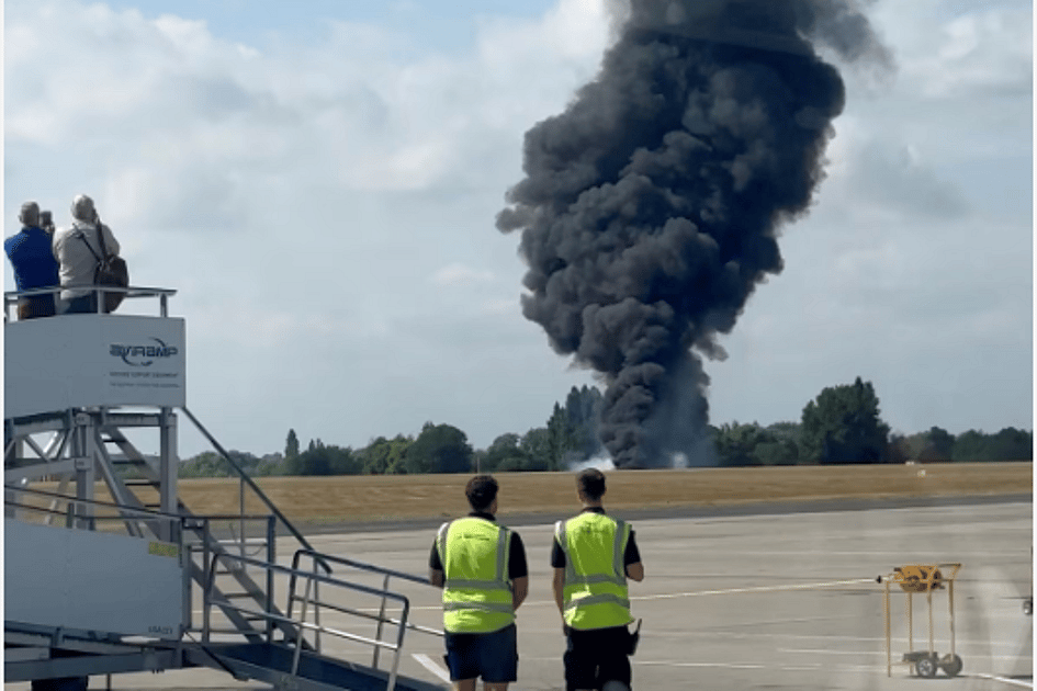 London Southend Airport closed until further notice after small plane ...