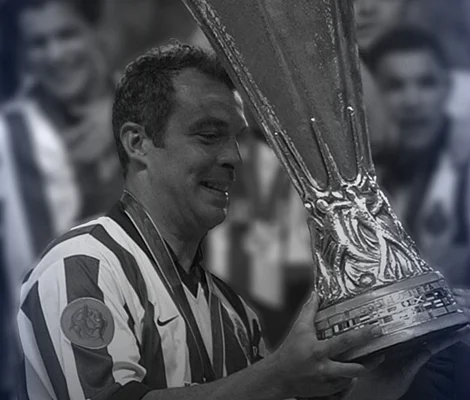 Porto great Jorge Costa dies aged 53 after cardiac arrest