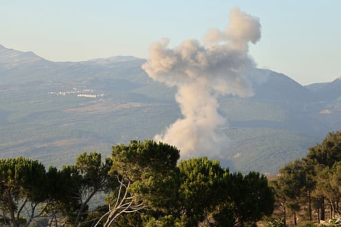 Lebanon: Explosion kills 6 soldiers in southern city; investigation underway