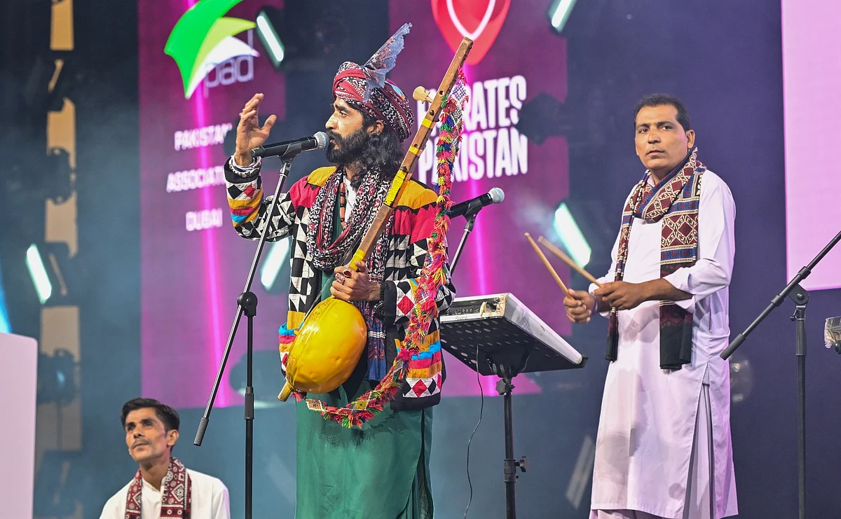 Dubai hosts biggest celebration of Pakistan's Independence Day; over 60,000 join event