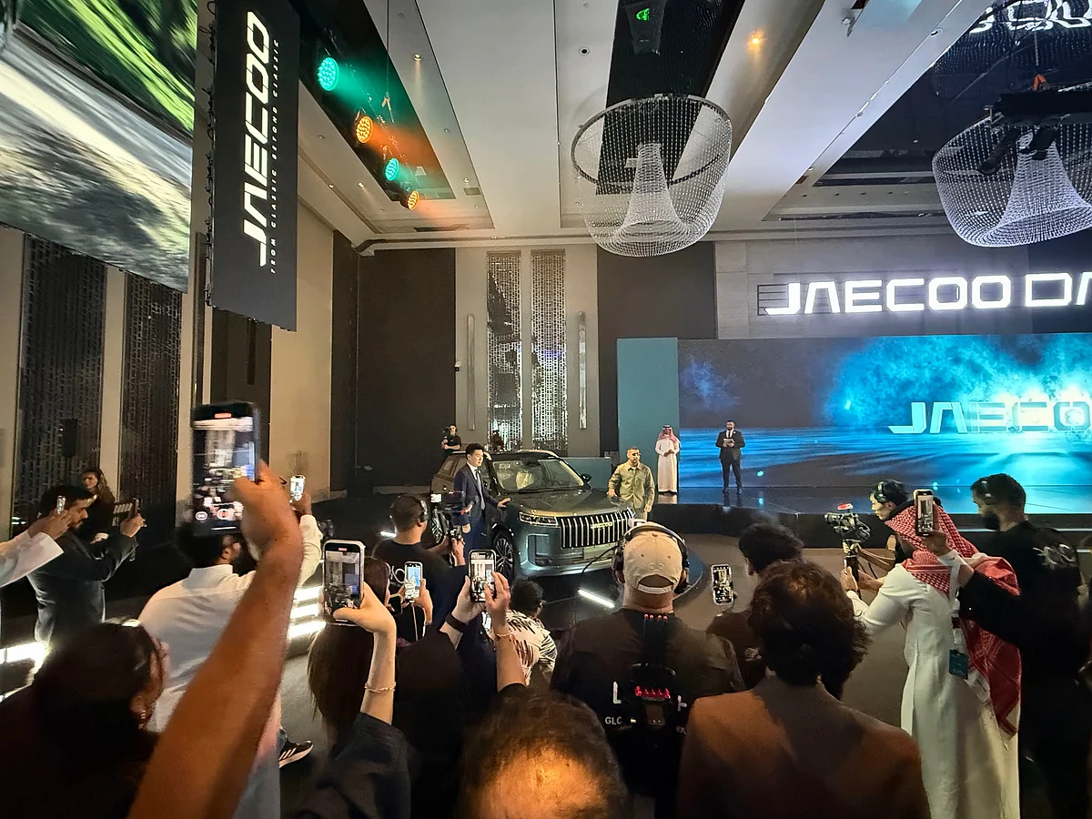 JAECOO J5 makes explosive Middle East debut in Riyadh, with UAE launch scheduled for August 14