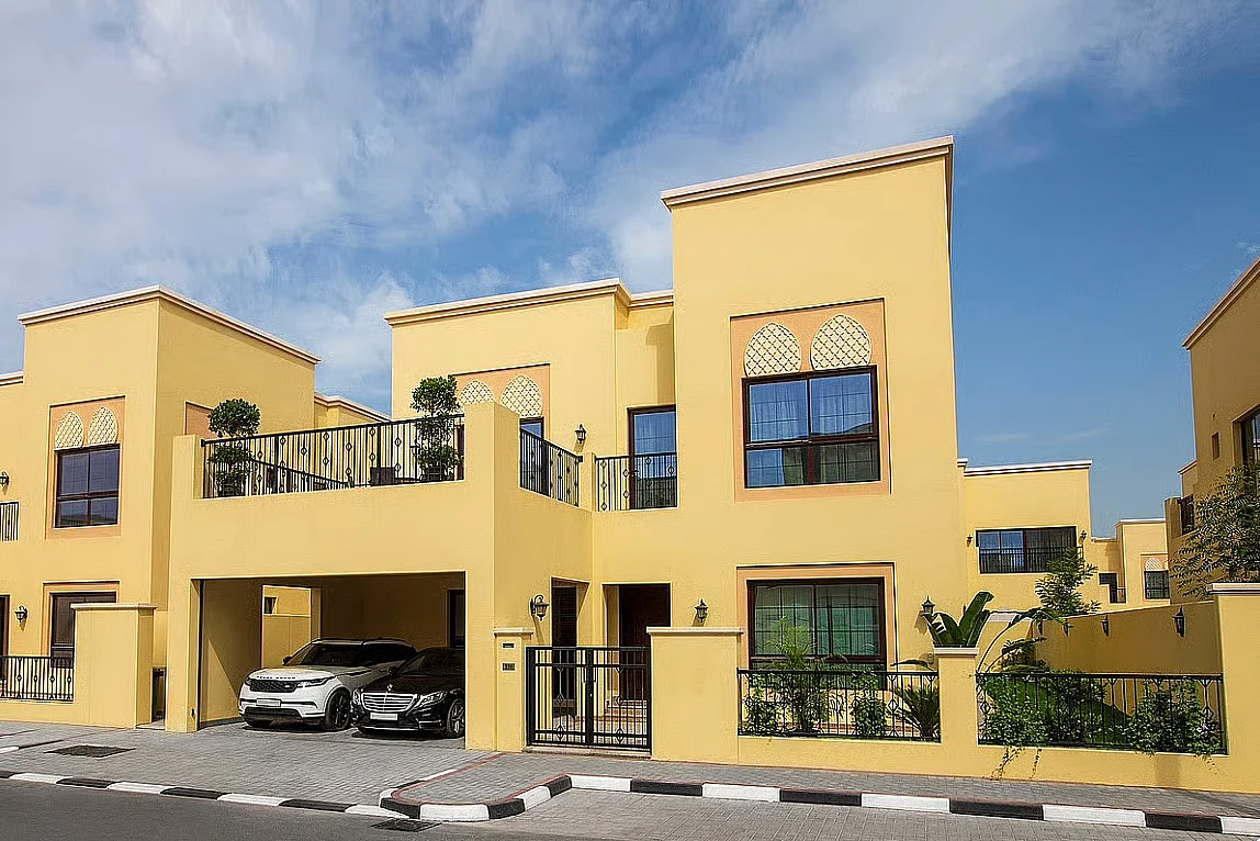 Moving your family to Dubai? 9 best areas for top schools