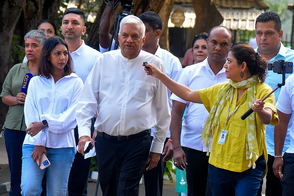 Sri Lankas ehemaliger Präsident Ranil Wickremesinghe wegen „Missbrauchs ...