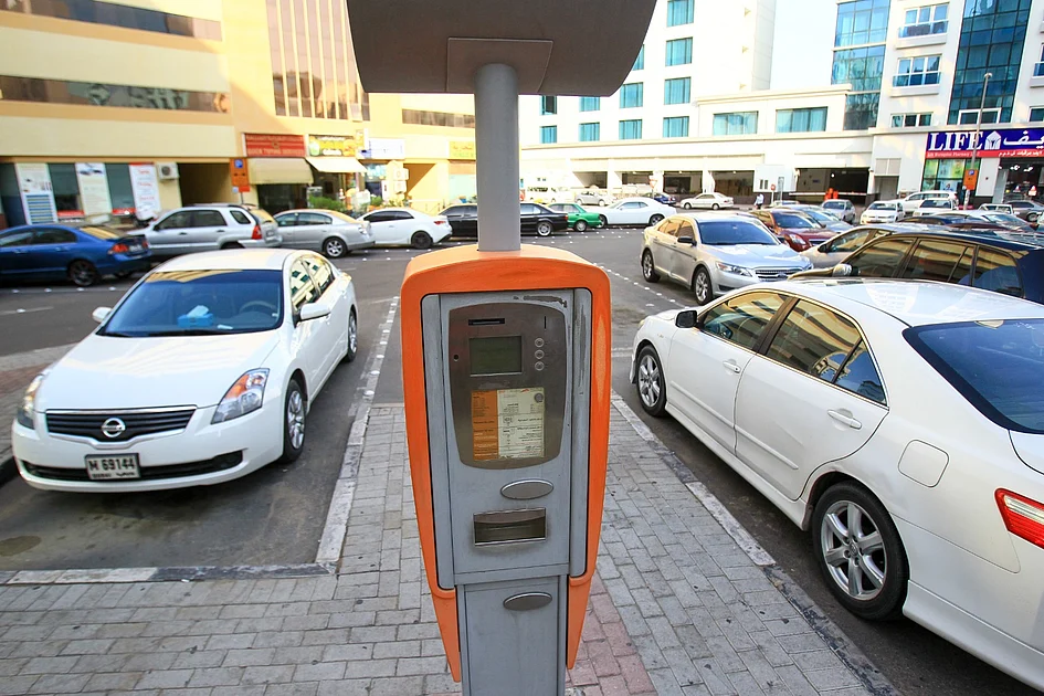 Dubai kündigt kostenloses Parken für den Feiertag zum Geburtstag des ...