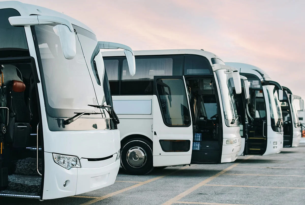Dubai tourist buses