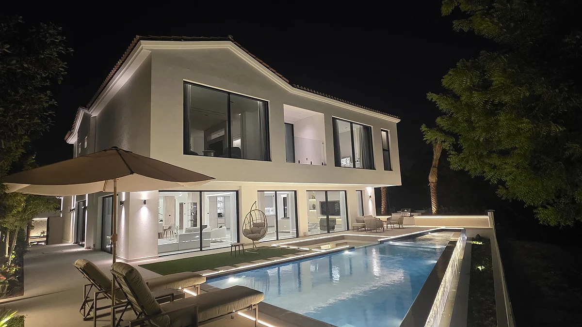 Dubai’s off-plan property market surges amid record sales and investor confidence