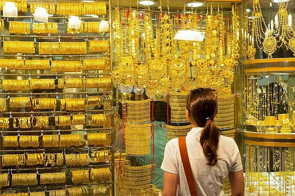 Dubai gold prices too record high, moves towards the DH500 per gram Dubai gold prices too record high, moves towards the DH500 per gram