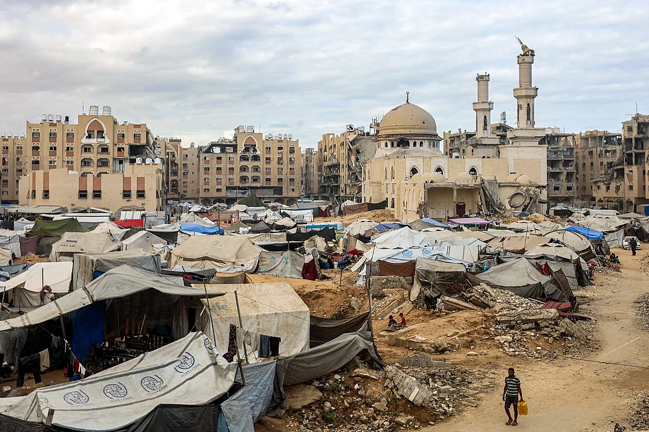 Katar sagt, Israel hätte gemäß Trumps Plan für Gaza bereits das Feuer ...