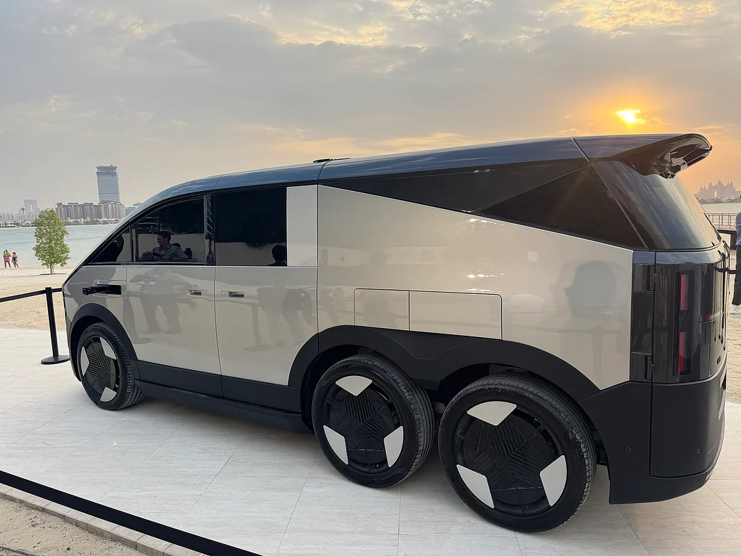 Watch: Modular flying car that can fold into car trunk takes off in Dubai