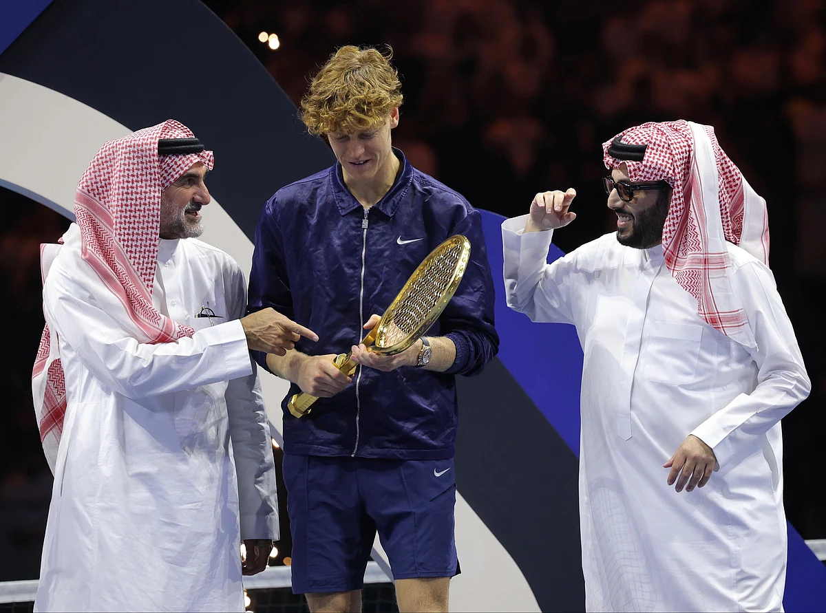 Watch: Saudi awards pure gold racket to Jannik Sinner after beating ...