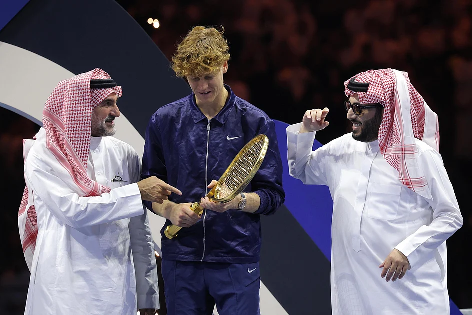 Watch: Saudi awards pure gold racket to Jannik Sinner after beating ...