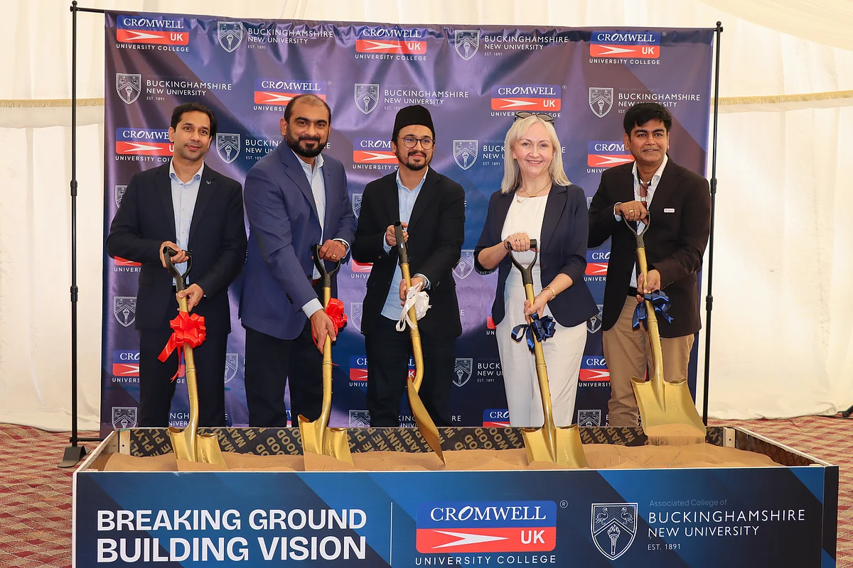 Groundbreaking ceremony for Buckinghamshire New University’s campus at UAQ Free Trade Zone