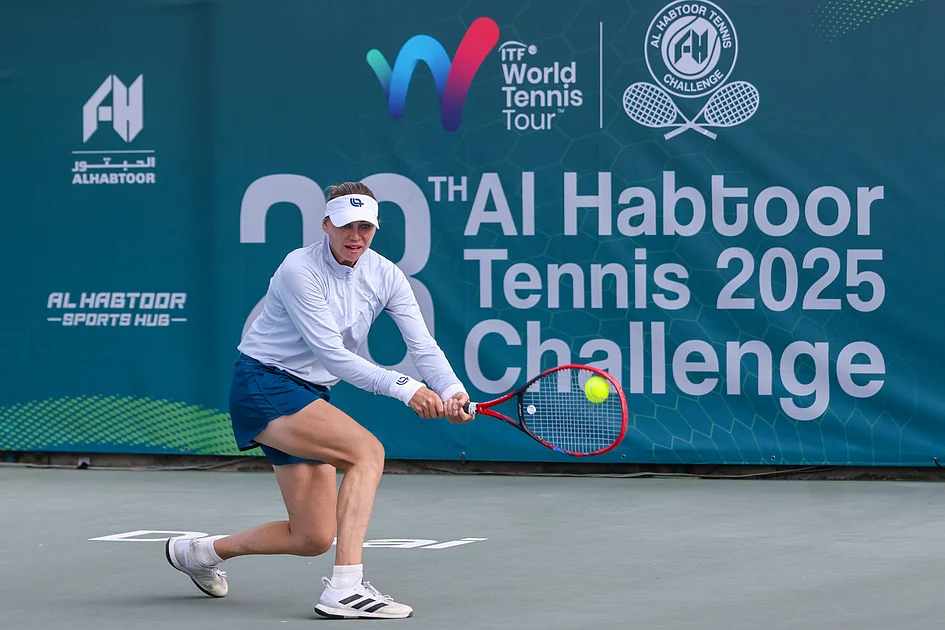 Russian veteran Zvonareva rolls back the years in Dubai