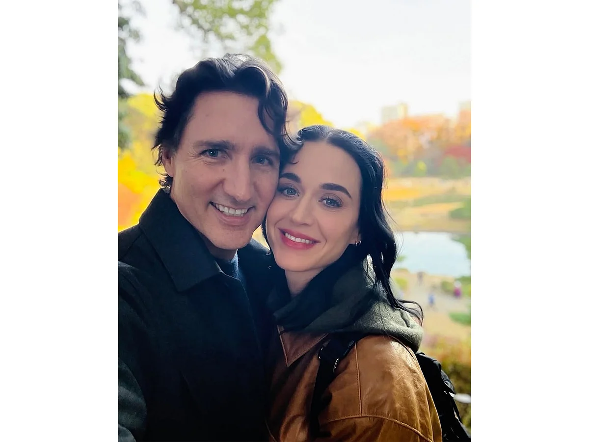 Katy Perry takes budding romance with Justin Trudeau to Instagram