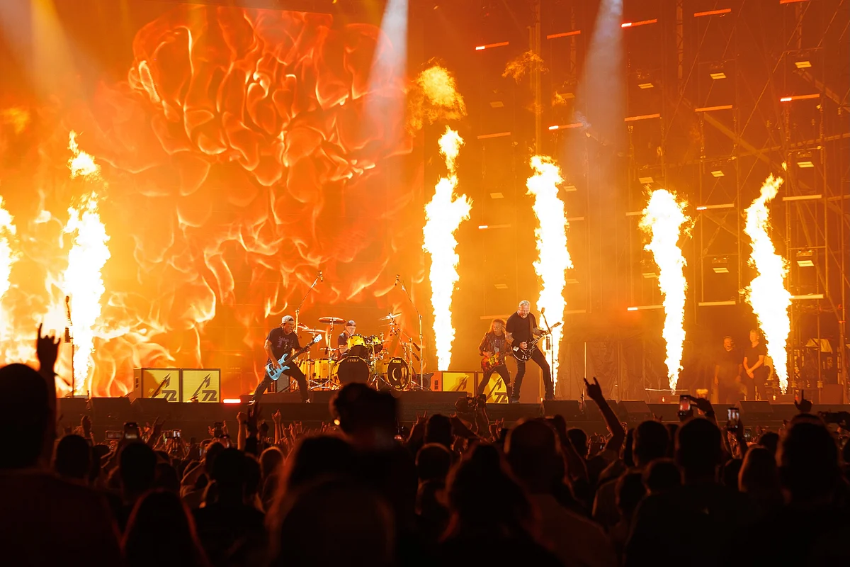 Abu Dhabi Grand Prix 2025: Metallica rocks Etihad Park in electrifying after-race show