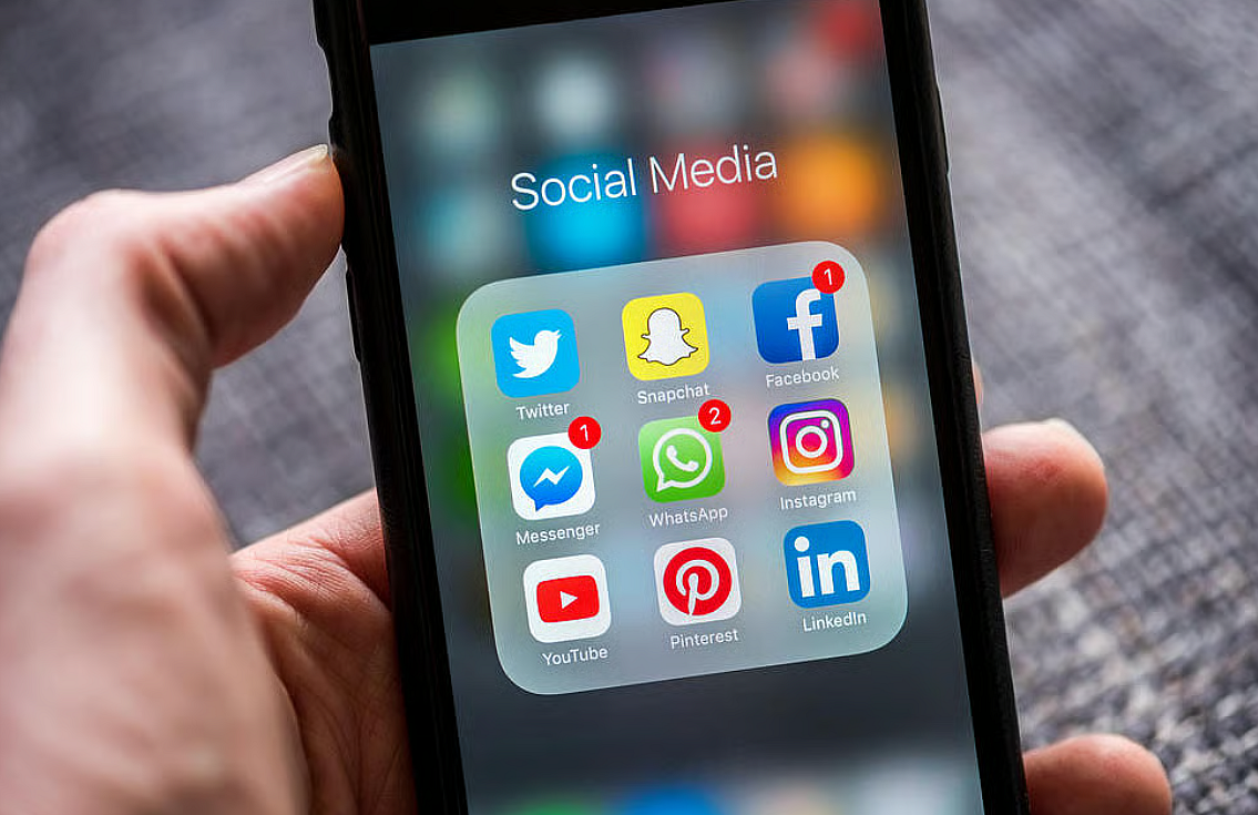 'Blue checkmark will not save you': UAE experts warn against dangers of paid verification