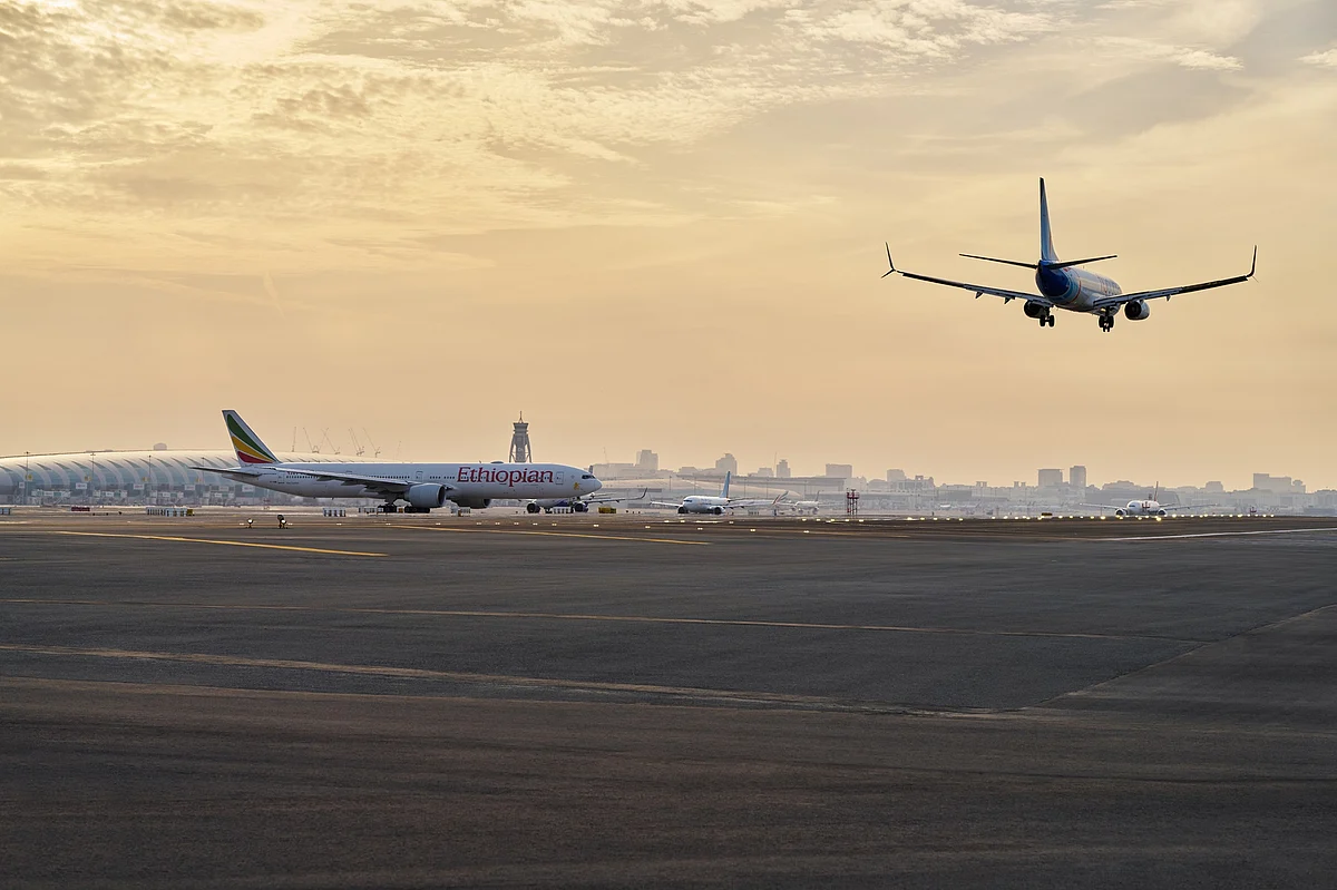 Middle East carriers outperform global peers as airline industry tops $1 trillion revenue