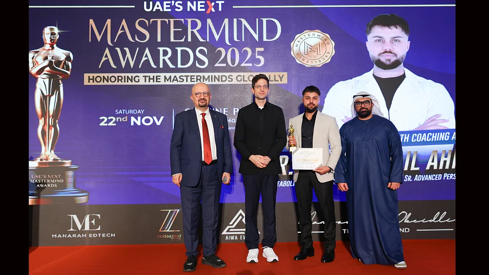 Dr Syed Khalil Ahmed honoured with 'Excellence in Metabolic Health Coaching Award' at the UAE’s Next Mastermind Awards 2025
