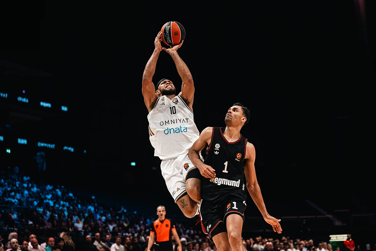 Coca-Cola Arena roars as Dubai Basketball stun Bayern Munich