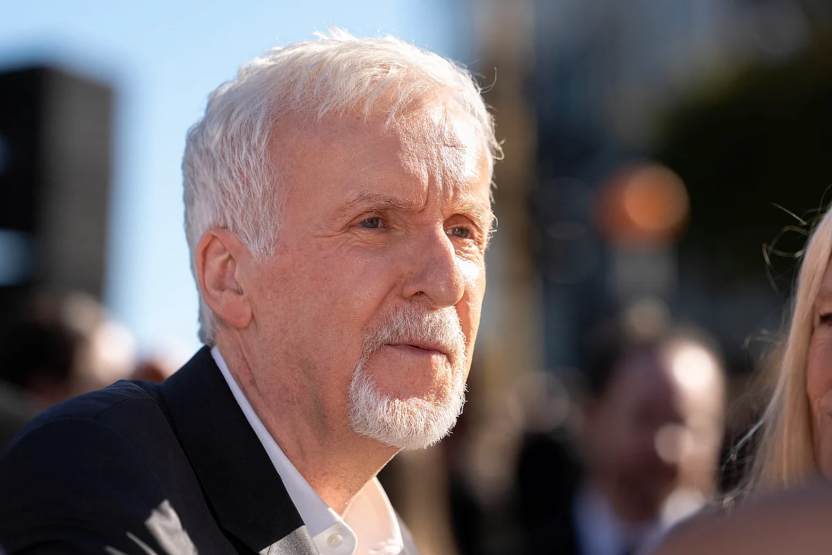 James Cameron shuts down 'Titanic' ending debate  