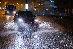 UAE issues new orange alert, asks residents to be 'alert' till 7.45am