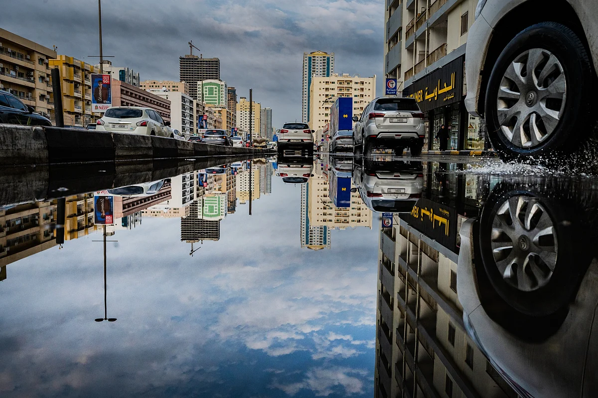 Sharjah extends free public parking due to unstable weather