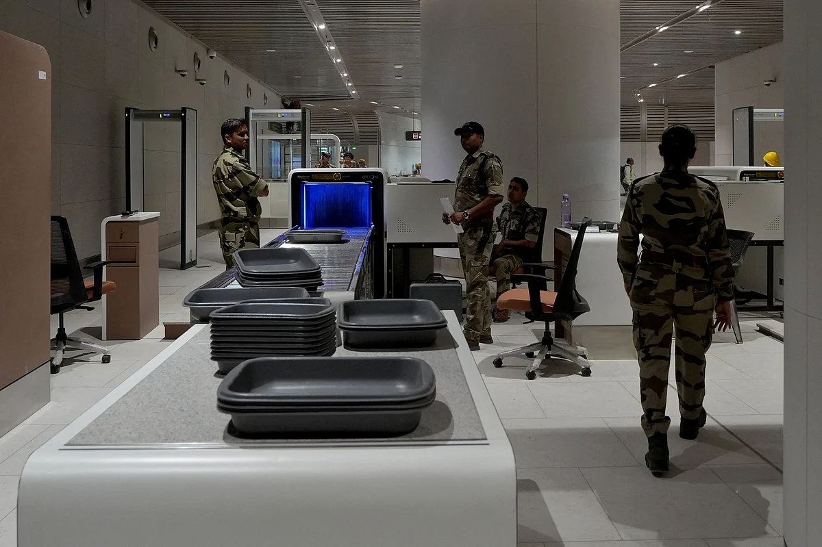 Billionaire Ambani, telcos spar with Adani's Mumbai airport on mobile networks