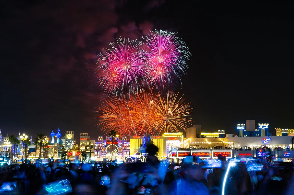 NYE 2026 in Dubai: Parking, free shuttle buses; what you need to know