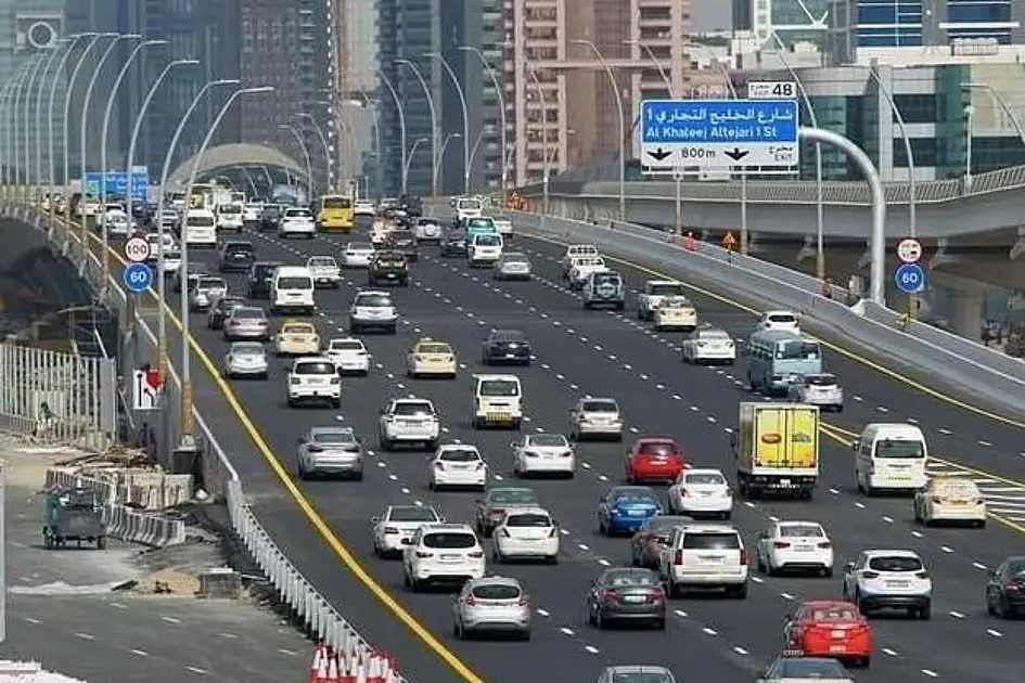 Fius In English NYE 2026 in Dubai: Sheikh Zayed Road, Burj Khalifa metro station to ...