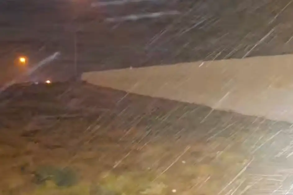 Rak Raining Watch: Moderate rains hit RAK; Police urge residents to take safety ...