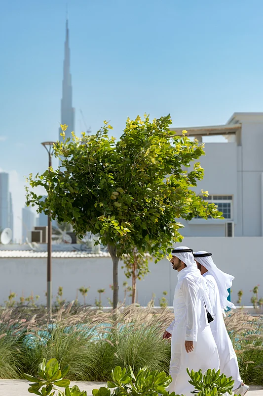 Dubai: Jumeirah Beach 1 expansion 95% complete; Sheikh Hamdan reviews project