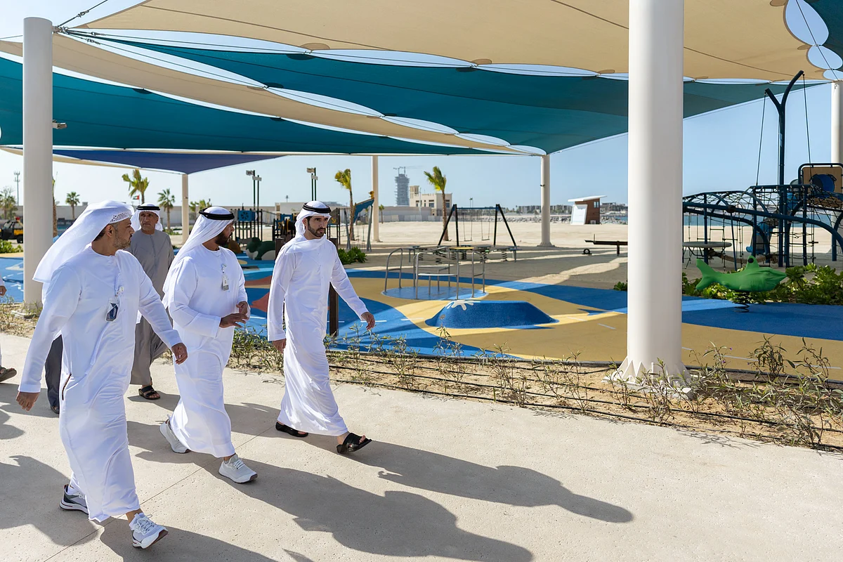 Dubai: Jumeirah Beach 1 expansion 95% complete; Sheikh Hamdan reviews project