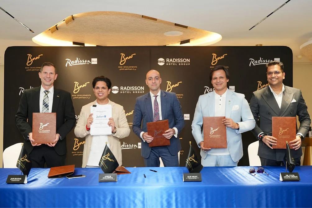 BNW Developments and Radisson Hotel Group announce the signing of Radisson Blu Hotel and Radisson Blu Residences at RAK Central, Ras Al Khaimah