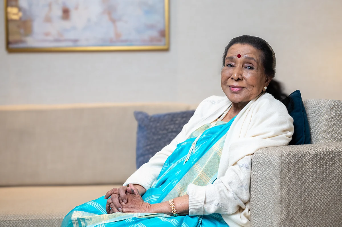 Legendary Indian singer Asha Bhosle admitted to Mumbai's Breach Candy Hospital