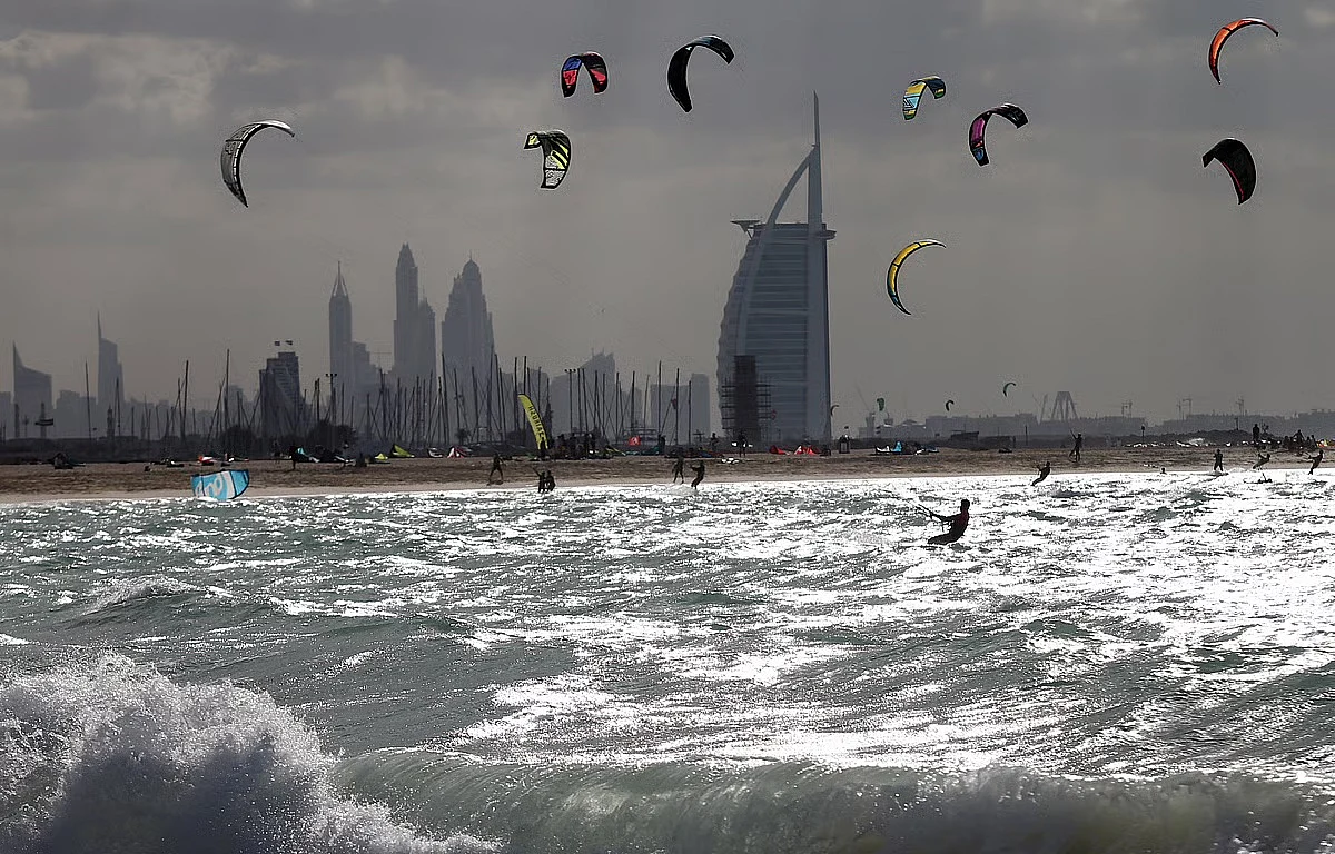 UAE weather tomorrow: Rough sea alert issued, mercury to dip further