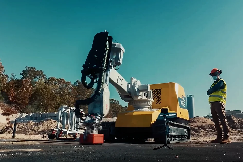 Dubai announces plan to build world's first villa using only robotic ...