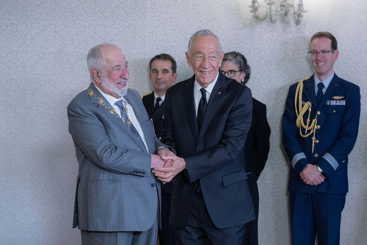 Sharjah Ruler becomes first Arab to receive Portugal’s highest cultural award