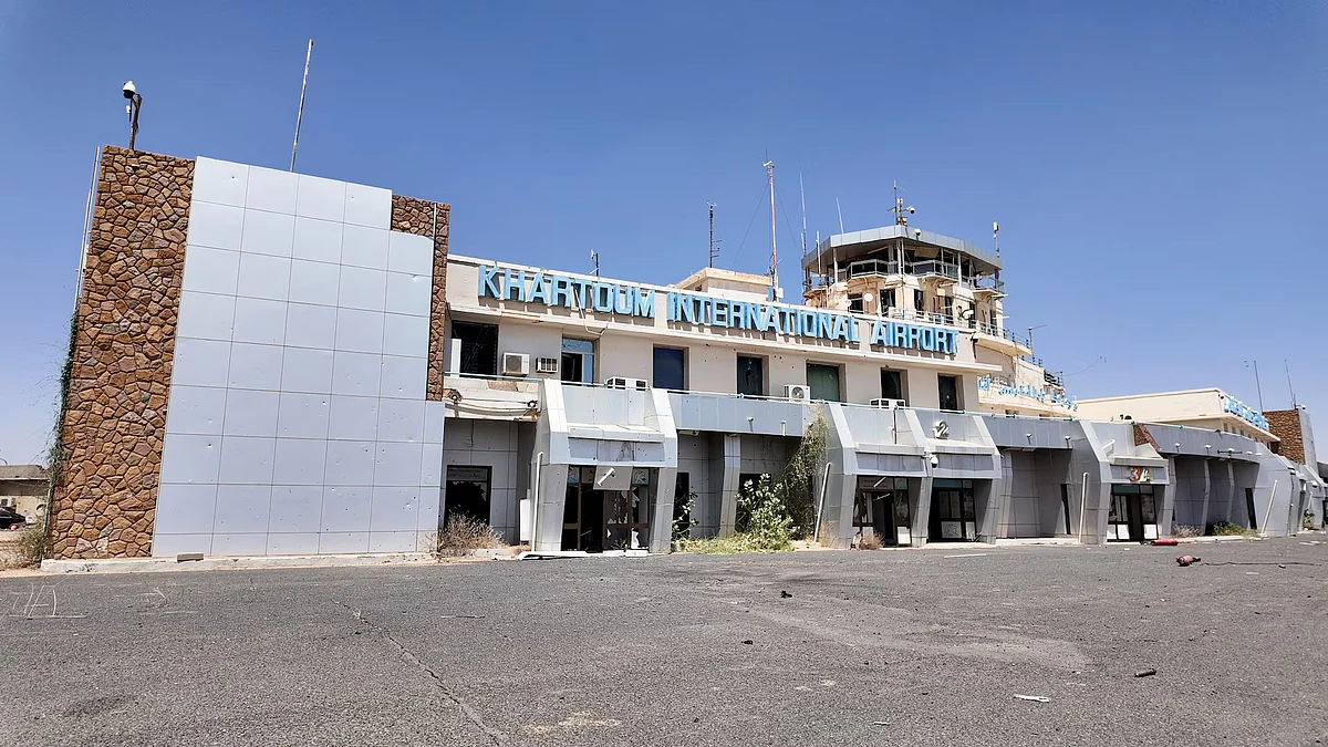 First passenger flight lands at Sudan's Khartoum airport nearly 3 years into war