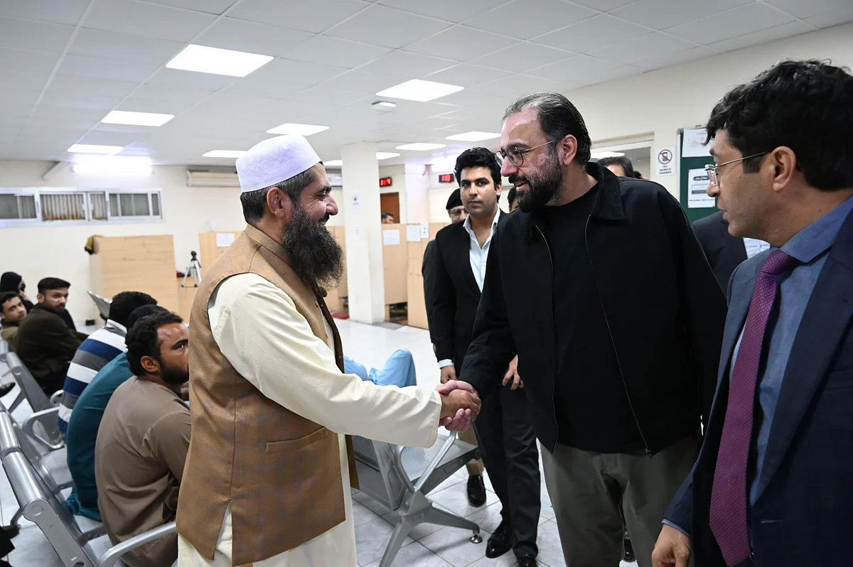 Pakistan to train nationals in soft skills for jobs in UAE, other countries