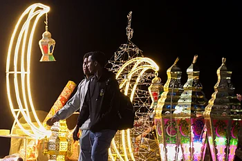 Iftar cannon to drummers at dawn, 7 unique Ramadan traditions around the world