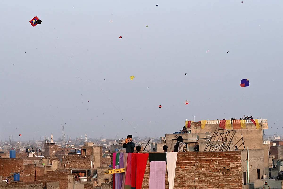 Banned kite-flying festival Basant returns to Pakistan with new safety measures