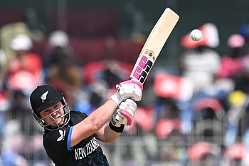 Seifert powers New Zealand to their record T20 World Cup chase