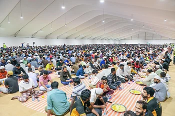Ramadan 2026: One donor sponsors iftar tent serving 8,000 people daily in Dubai